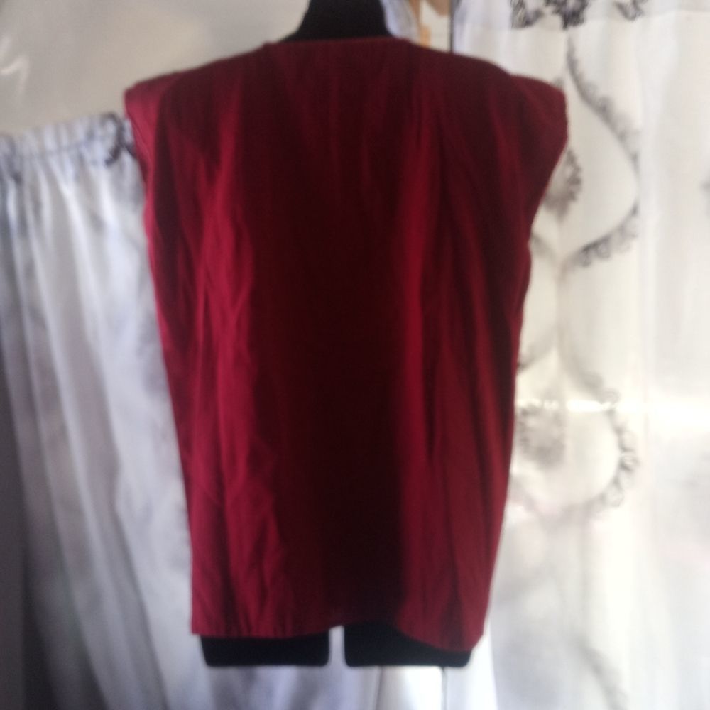 Mexican embroidery top size medium and large ( bag A ) - Picture 3 of 3